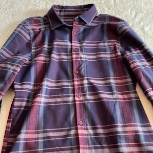 LuLu Lemon Men’s Shirt